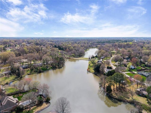 4056 Beaver Brook Road, Clemmons, NC 27012