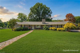 4056 Beaver Brook Road, Clemmons, NC 27012