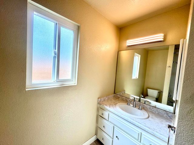 2231 N Los Alamos Road, Palm Springs, CA 92262