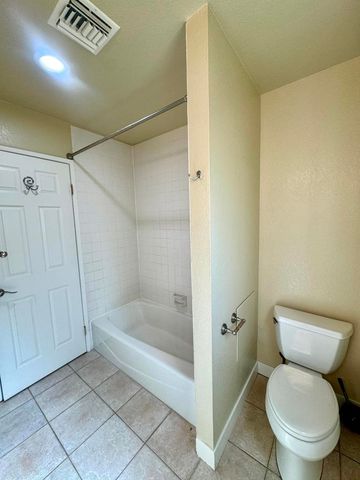 2231 N Los Alamos Road, Palm Springs, CA 92262