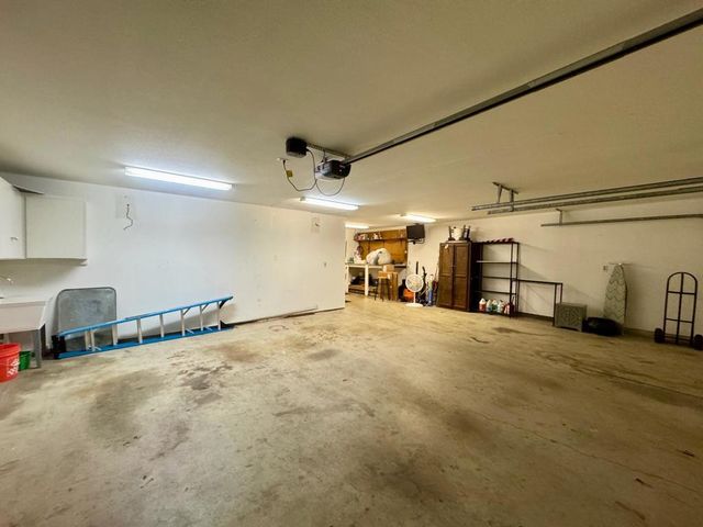 2231 N Los Alamos Road, Palm Springs, CA 92262