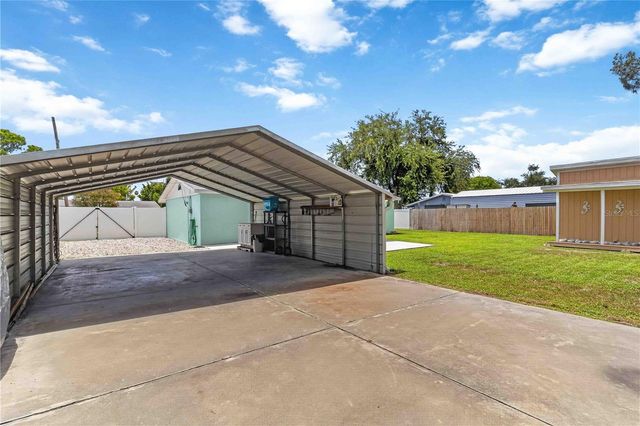 4620 3RD AVENUE W, Palmetto, FL 34221