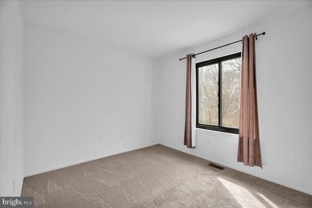 144 BRIAR CT, Marlton, NJ 08053