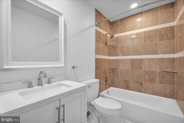 144 BRIAR CT, Marlton, NJ 08053