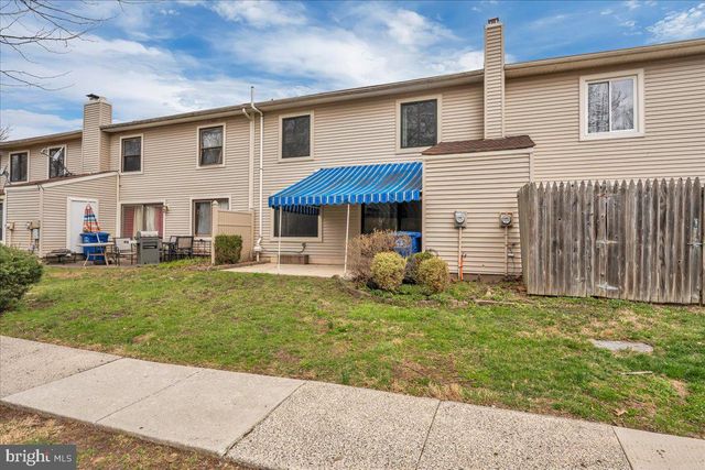 144 BRIAR CT, Marlton, NJ 08053