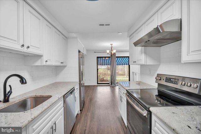 144 BRIAR CT, Marlton, NJ 08053