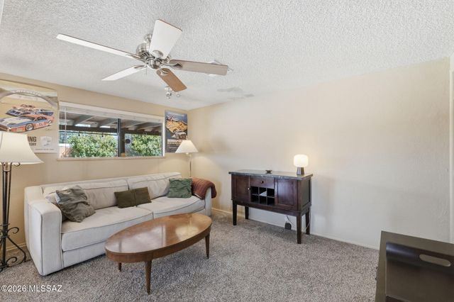 694 N Colette Circle, Tucson, AZ 85748