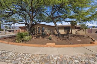 694 N Colette Circle, Tucson, AZ 85748