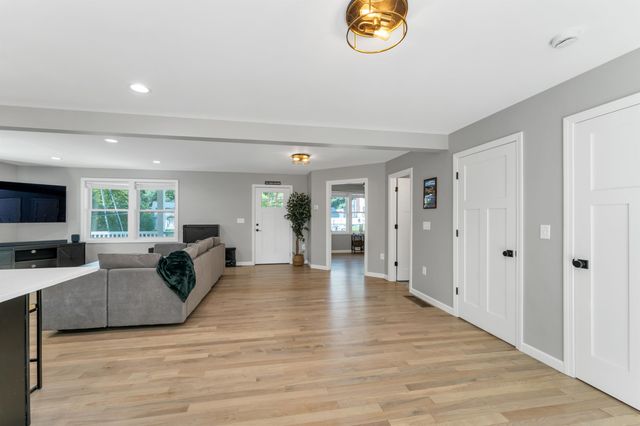 22 Birch Drive, Sandown, NH 03873