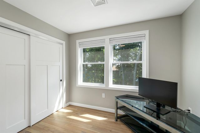 22 Birch Drive, Sandown, NH 03873