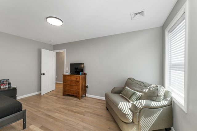 22 Birch Drive, Sandown, NH 03873