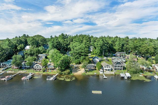22 Birch Drive, Sandown, NH 03873