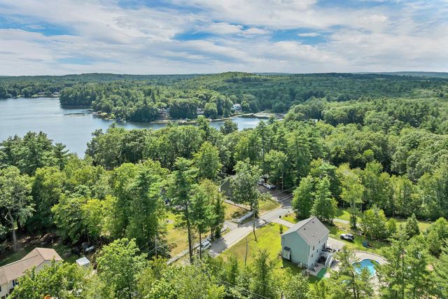 22 Birch Drive, Sandown, NH 03873