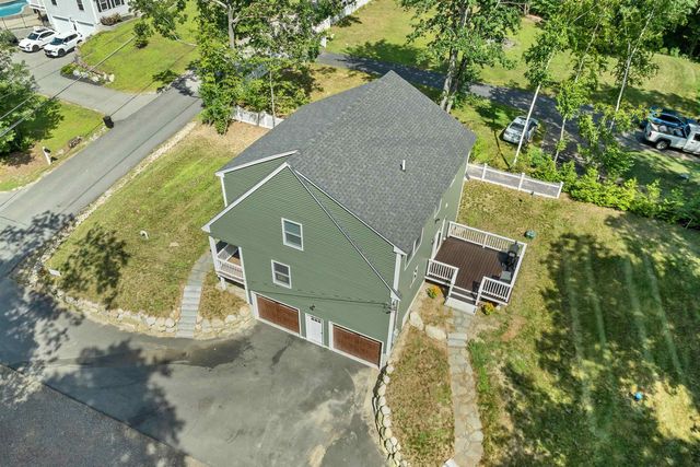 22 Birch Drive, Sandown, NH 03873