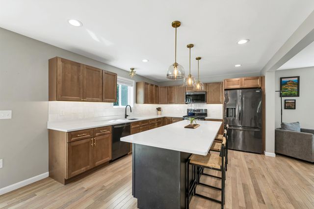 22 Birch Drive, Sandown, NH 03873