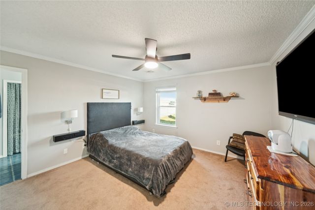 20665 S Carefree Drive, Claremore, OK 74019