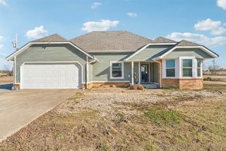 20665 S Carefree Drive, Claremore, OK 74019