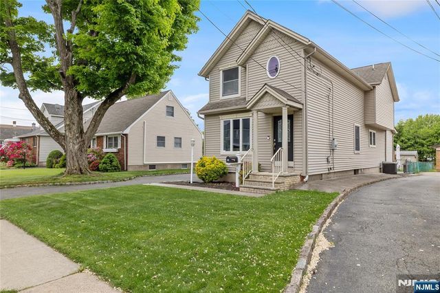 72 Forest Avenue, Hawthorne, NJ 07506