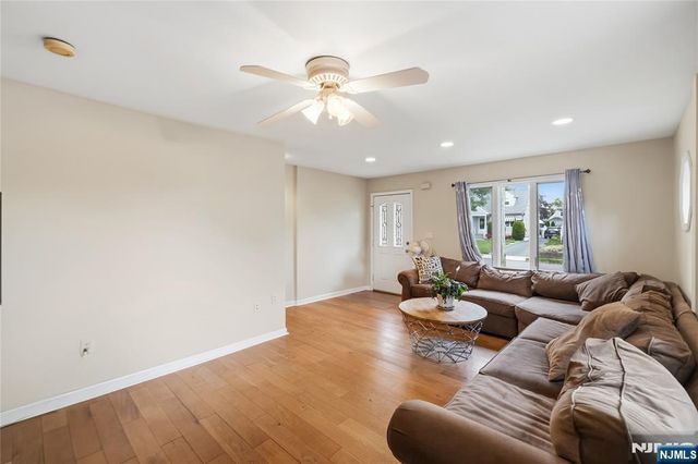 72 Forest Avenue, Hawthorne, NJ 07506