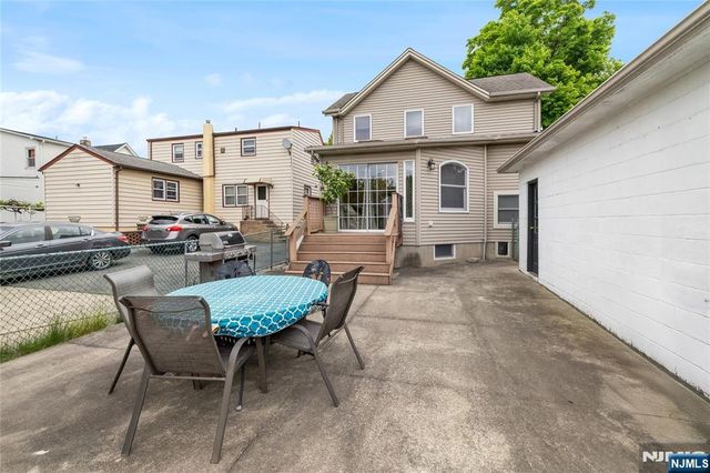 72 Forest Avenue, Hawthorne, NJ 07506