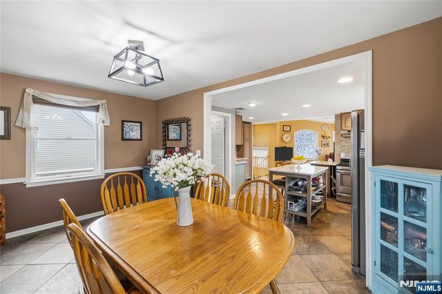 72 Forest Avenue, Hawthorne, NJ 07506