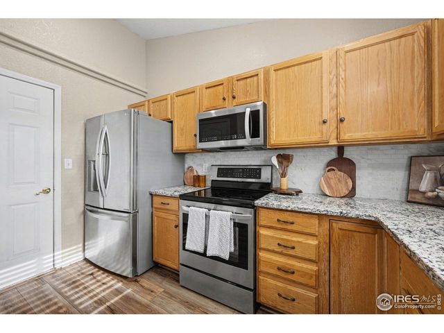 2412 Dock Dr, Evans, CO 80620