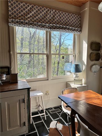 215 Ridge Road, Westminster, SC 29693