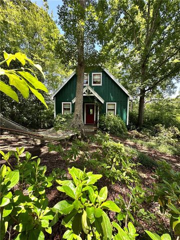215 Ridge Road, Westminster, SC 29693
