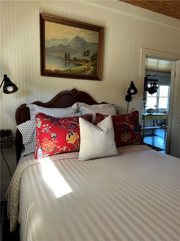 215 Ridge Road, Westminster, SC 29693