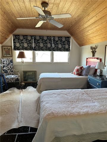 215 Ridge Road, Westminster, SC 29693