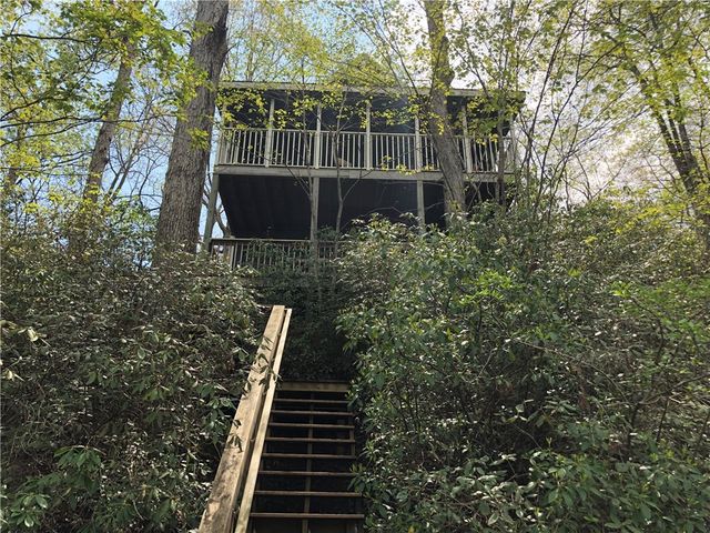 215 Ridge Road, Westminster, SC 29693