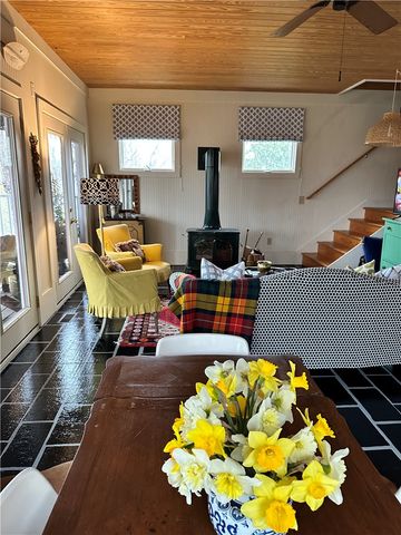 215 Ridge Road, Westminster, SC 29693