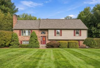 423 Buxton Street, North Smithfield, RI 02896