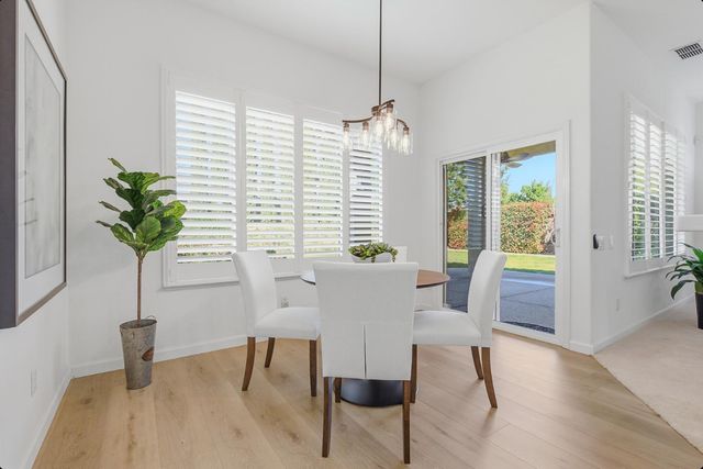 4158 Tahoe Vista Dr, Rocklin, CA 95765