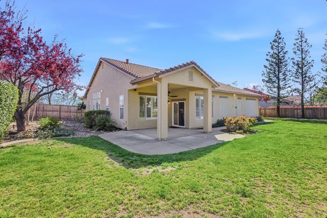 4158 Tahoe Vista Dr, Rocklin, CA 95765