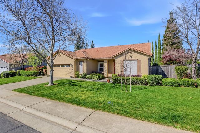 4158 Tahoe Vista Dr, Rocklin, CA 95765