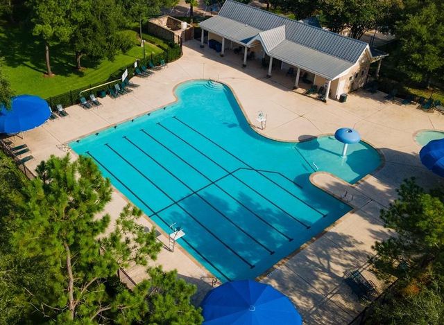 18006 Willow Cliff Lane, Cypress, TX 77433