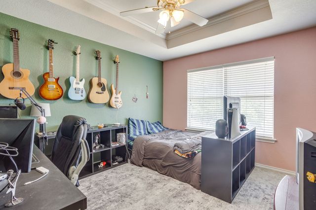 804 NE 9th Street, Mineral Wells, TX 76067