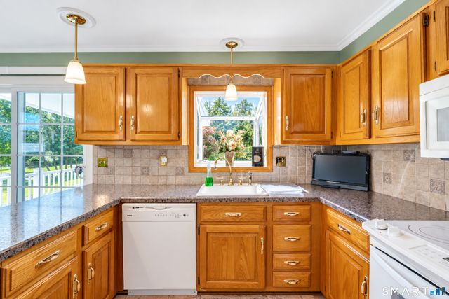153 Cook Hill Road, Wallingford, CT 06492
