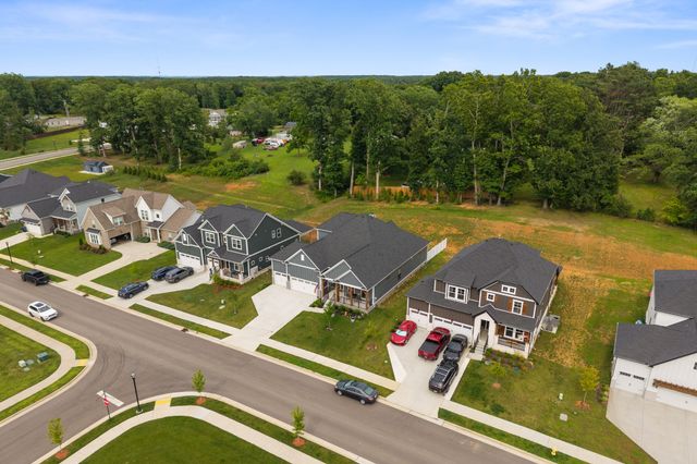 7231 Richvale Dr, Fairview, TN 37062