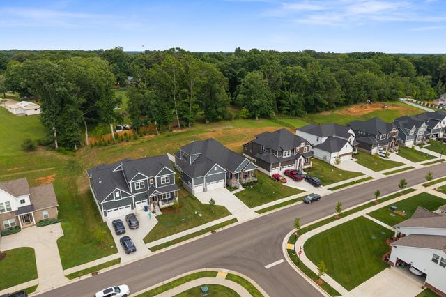7231 Richvale Dr, Fairview, TN 37062