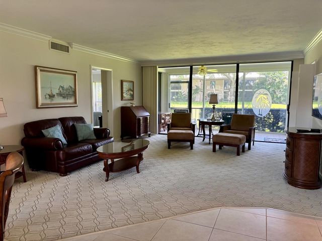 3 SE Turtle Creek Drive, Tequesta, FL 33469