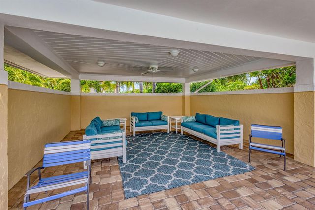 3 SE Turtle Creek Drive, Tequesta, FL 33469