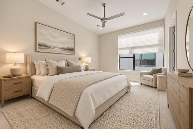 1004 California Street 203, Houston, TX 77006
