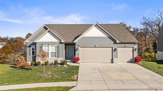 117 Gronefeld Court, St Charles, MO 63303