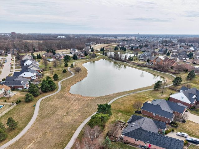 22191 International Lane, Macomb Twp, MI 48044