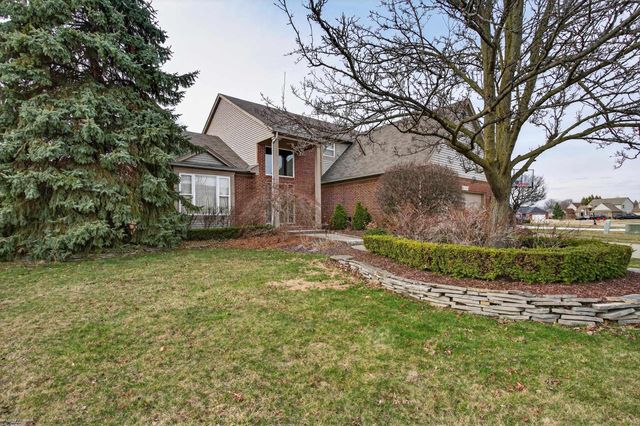 22191 International Lane, Macomb Twp, MI 48044
