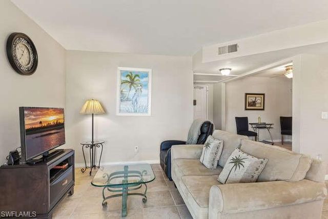 13240 White Marsh LN NE # 25, Fort Myers, FL 33912