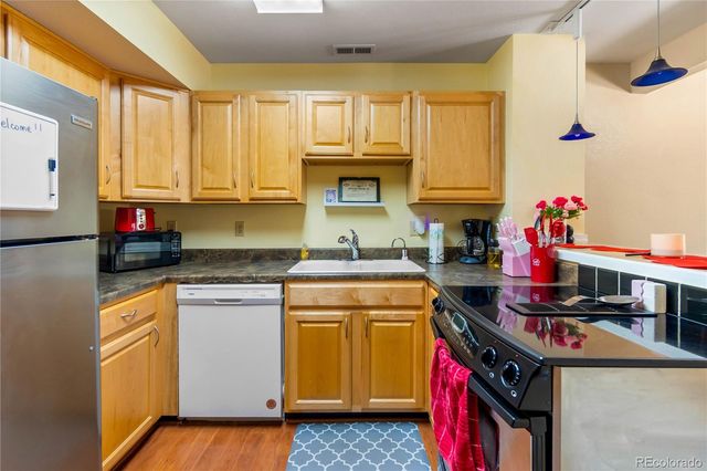 2170 Alicia Point 102, Colorado Springs, CO 80919