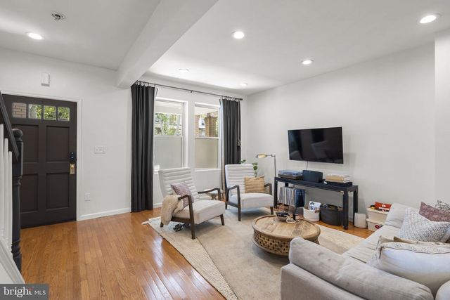 1712 M ST NE, Washington, DC 20002